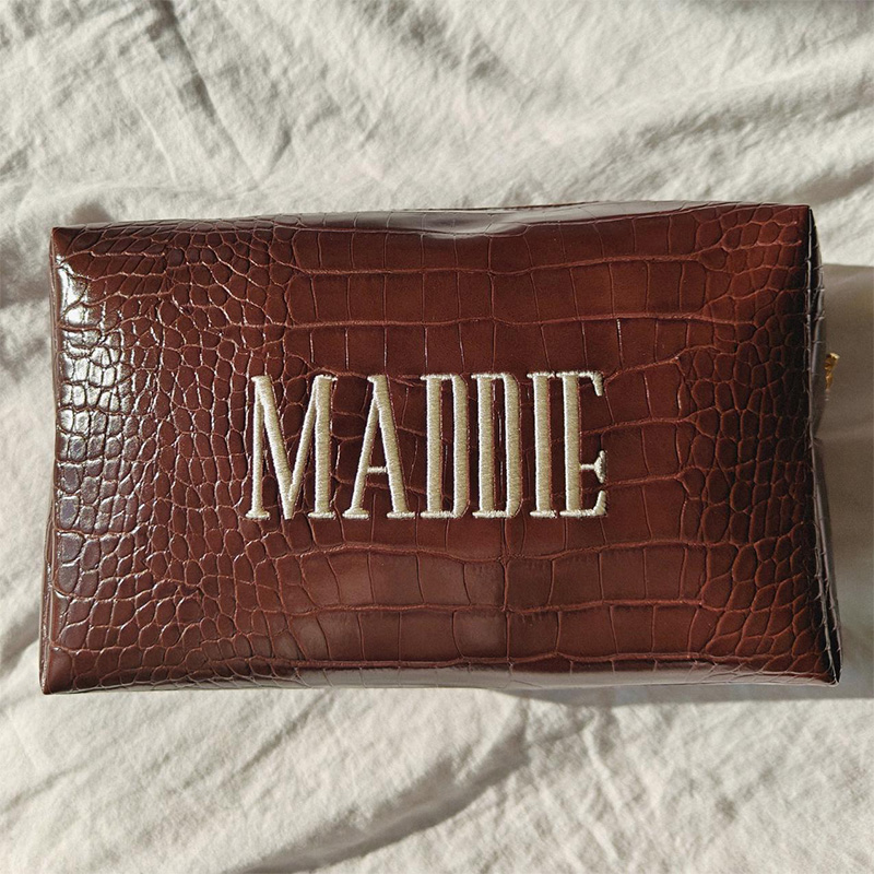 Bolsa de Maquillaje Bordada co - Travel Accessories Gift Ideas reseña y precio